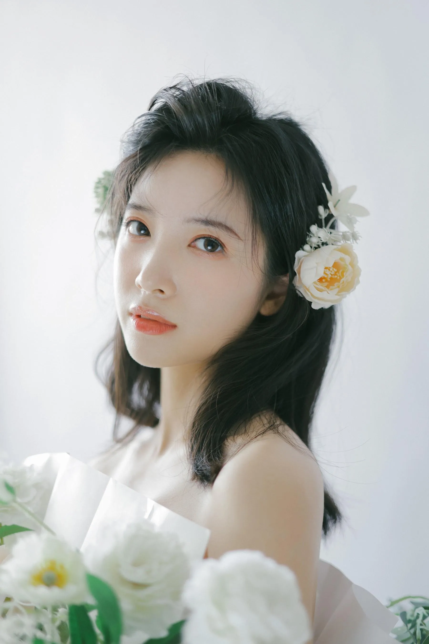 [YITUYU艺图语]2022.07.26 花束女孩 一只阿梦崽 [32P]插图3